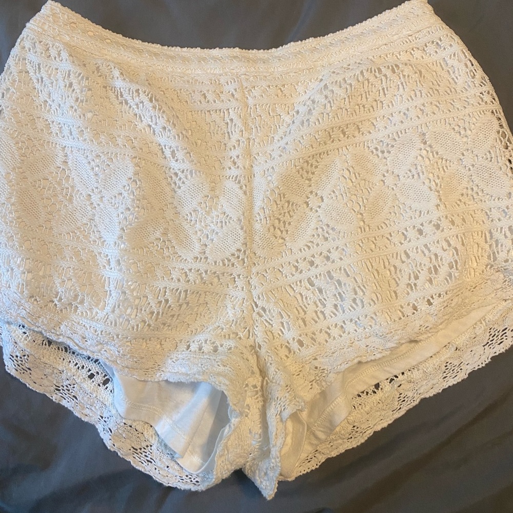 White lace shorts